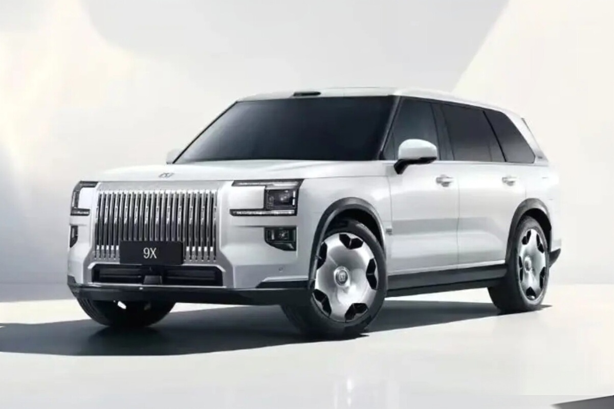 ZEEKR 9X LHD